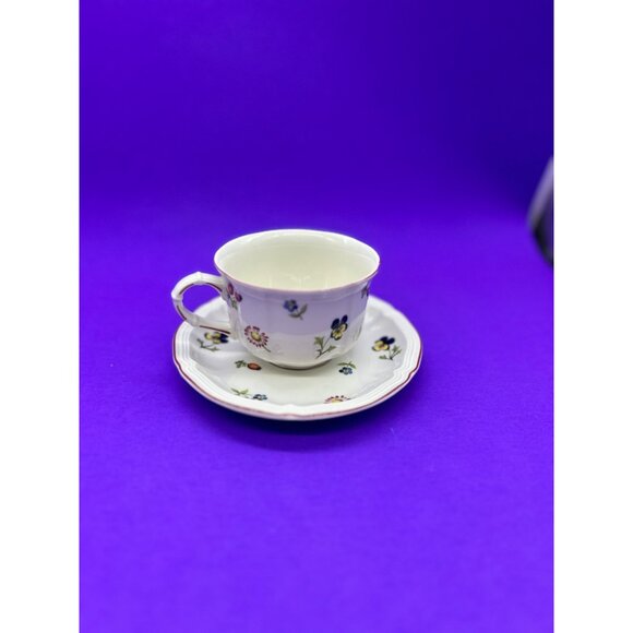 Villeroy & Boch Petite Fleur Porcelain Tea Cup and Saucer Set - Picture 5 of 12